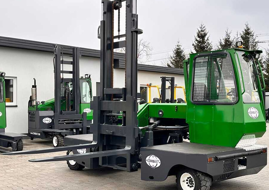 Combilift C5000SL / DIESEL / 4500MM / DUPLEX / CABIN / PLATFORMS / LIKE NEW - Навантажувач боковий: фото 1 Combilift C5000SL / DIESEL / 4500MM / DUPLEX / CABIN / PLATFORMS / LIKE NEW - Навантажувач боковий: фото 1