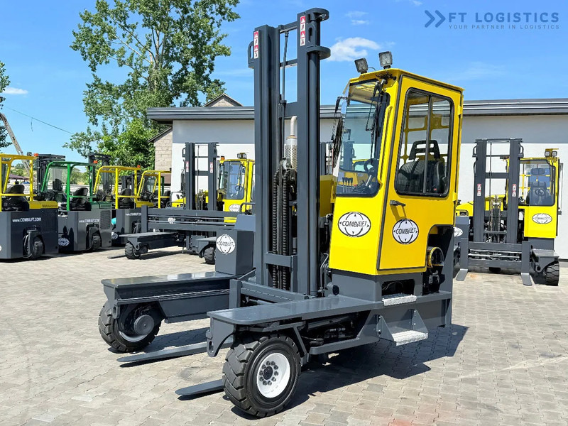 Combilift C5000XL / GAS / DUPLEX / 4500MM / FREE LIFT / SIDESHIFT / FORK POSITIONER / XL CABIN / NEW TYRES C5000XL / GAS / DUPLEX / 4500MM - Чотириходовий річ-трак: фото 4 Combilift C5000XL / GAS / DUPLEX / 4500MM / FREE LIFT / SIDESHIFT / FORK POSITIONER / XL CABIN / NEW TYRES C5000XL / GAS / DUPLEX / 4500MM - Чотириходовий річ-трак: фото 4