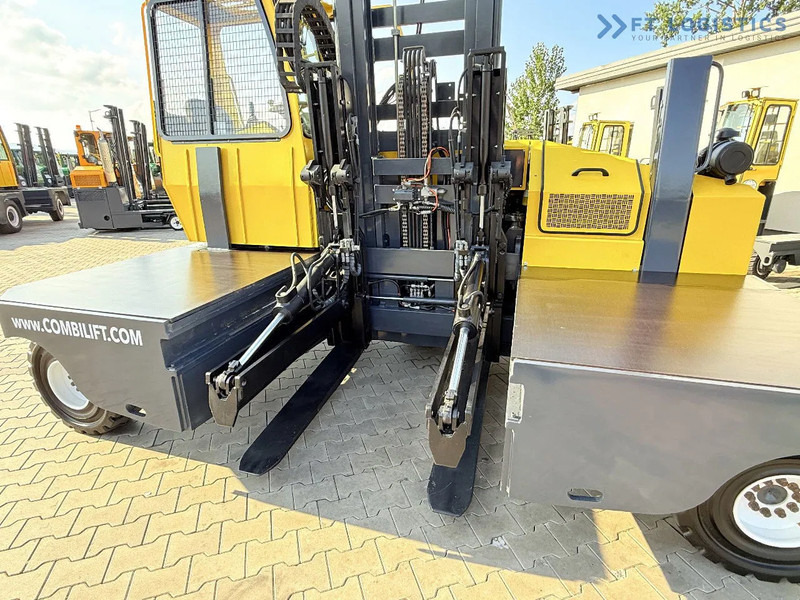 Combilift C6000SR / DUPLEX / 4200MM / LOAD CLAMP ON FORKS / FREE LIFT / DIESEL / POSITIONER / NEW TIRES / LIKE NEW / Wide range of four-wa - Чотириходовий річ-трак: фото 4 Combilift C6000SR / DUPLEX / 4200MM / LOAD CLAMP ON FORKS / FREE LIFT / DIESEL / POSITIONER / NEW TIRES / LIKE NEW / Wide range of four-wa - Чотириходовий річ-трак: фото 4