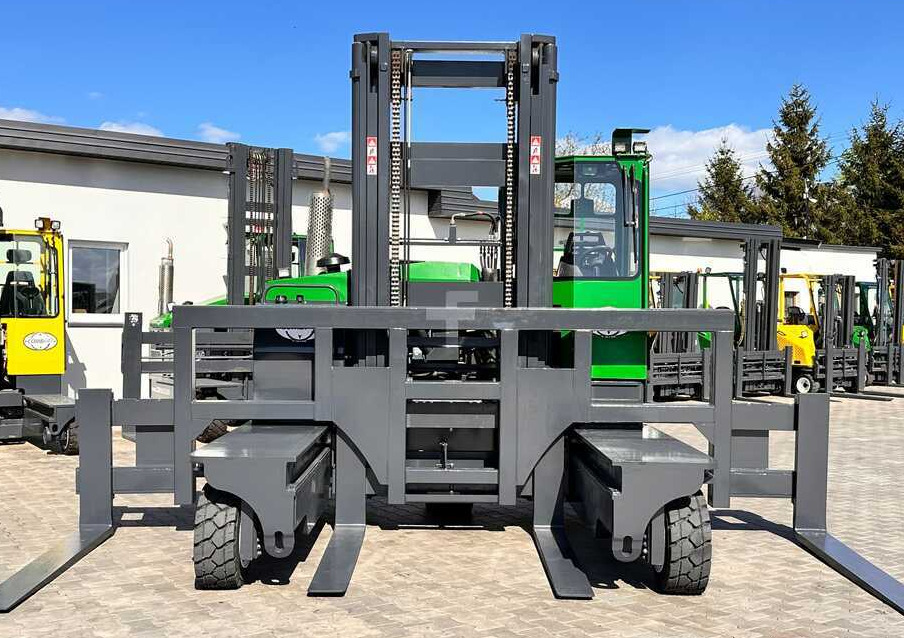 Combilift C8000 / DIESEL / 4600MM / DUPLEX / POSITIONER 5000MM / KUBOTA / EXCELLENT CONDITION - Чотириходовий річ-трак: фото 4 Combilift C8000 / DIESEL / 4600MM / DUPLEX / POSITIONER 5000MM / KUBOTA / EXCELLENT CONDITION - Чотириходовий річ-трак: фото 4