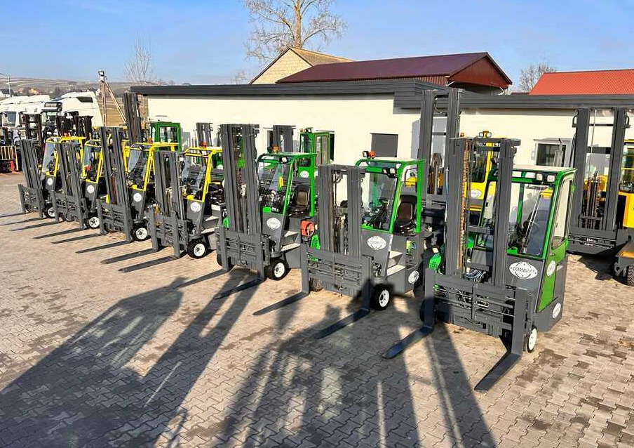 Combilift CB3000 / LPG / DUPLEX / 4000MM / FREE LIFT / NEW BAND TIRES / LIKE NEW - Чотириходовий річ-трак: фото 1 Combilift CB3000 / LPG / DUPLEX / 4000MM / FREE LIFT / NEW BAND TIRES / LIKE NEW - Чотириходовий річ-трак: фото 1