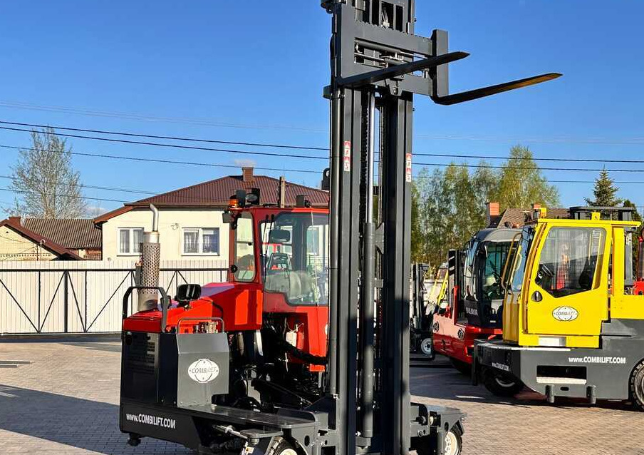 Чотириходовий річ-трак Combilift COMBILIFT C4000 – TRIPLEX 9300 mm – Year 2017 – GAS – FREE LIFT – FORK SIDE SHIFT – CONDITION 5/5: фото 24