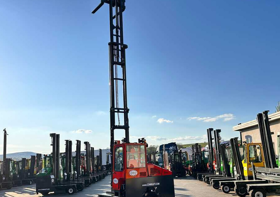 Чотириходовий річ-трак Combilift COMBILIFT C4000 – TRIPLEX 9300 mm – Year 2017 – GAS – FREE LIFT – FORK SIDE SHIFT – CONDITION 5/5: фото 36