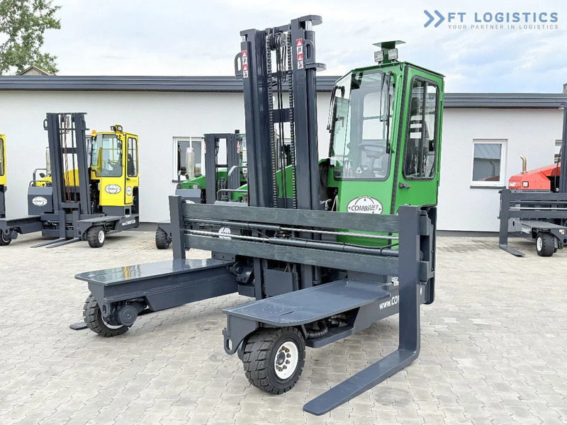 Combilift Combilift C4500 / DIESEL / DUPLEX 4000MM / WIDE FORK POSITIONER / HEATING / FULL CABIN / PERFECT CONDITION / Wide range of four- - Чотириходовий річ-трак: фото 1 Combilift Combilift C4500 / DIESEL / DUPLEX 4000MM / WIDE FORK POSITIONER / HEATING / FULL CABIN / PERFECT CONDITION / Wide range of four- - Чотириходовий річ-трак: фото 1