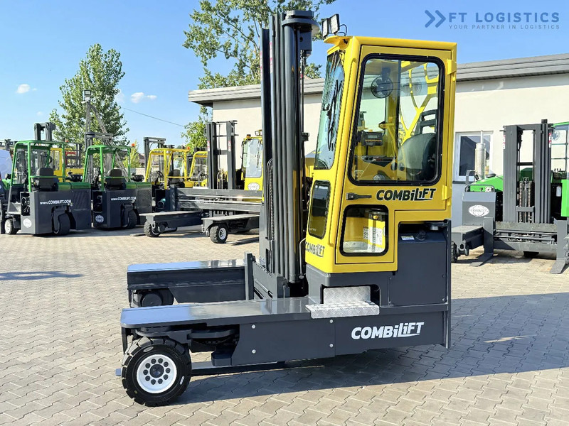 Combilift Combilift C5000 / DIESEL / TRIPLEX 6000MM / FREE LIFT / FORK POSITIONER / BUILT-IN SCALE / HEATING / FULL CABIN / PERFECT CONDIT - Чотириходовий річ-трак: фото 3 Combilift Combilift C5000 / DIESEL / TRIPLEX 6000MM / FREE LIFT / FORK POSITIONER / BUILT-IN SCALE / HEATING / FULL CABIN / PERFECT CONDIT - Чотириходовий річ-трак: фото 3