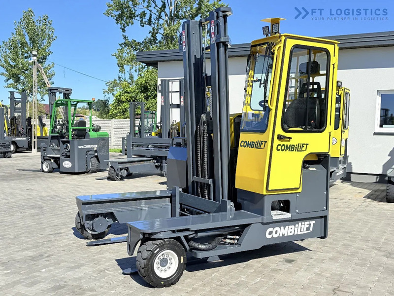 Combilift Combilift FOUR-WAY MULTIDIRECTIONAL FORKLIFT C4000 / DIESEL / DUPLEX 4100MM / ONLY 2888 HOURS / FORK POSITIONER / FULL CABIN – H - Чотириходовий річ-трак: фото 4 Combilift Combilift FOUR-WAY MULTIDIRECTIONAL FORKLIFT C4000 / DIESEL / DUPLEX 4100MM / ONLY 2888 HOURS / FORK POSITIONER / FULL CABIN – H - Чотириходовий річ-трак: фото 4