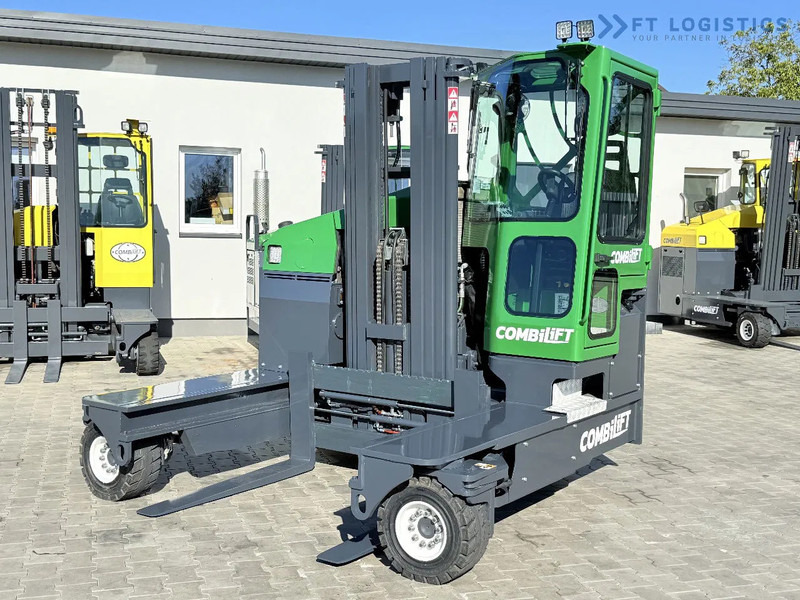 Combilift Combilift FOUR-WAY MULTIDIRECTIONAL FORKLIFT C4500 / DIESEL / TRIPLEX 4900MM / ONLY 4854 HOURS / FORK POSITIONER / FULL CABIN – - Чотириходовий річ-трак: фото 1 Combilift Combilift FOUR-WAY MULTIDIRECTIONAL FORKLIFT C4500 / DIESEL / TRIPLEX 4900MM / ONLY 4854 HOURS / FORK POSITIONER / FULL CABIN – - Чотириходовий річ-трак: фото 1