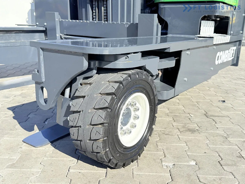 Combilift FOUR-WAY / MULTI-DIRECTIONAL FORKLIFT C4500 / DIESEL / TRIPLEX 4900MM / ONLY 4160 WORKING HOURS / FORK POSITIONER / FULL CABIN W - Чотириходовий річ-трак: фото 3 Combilift FOUR-WAY / MULTI-DIRECTIONAL FORKLIFT C4500 / DIESEL / TRIPLEX 4900MM / ONLY 4160 WORKING HOURS / FORK POSITIONER / FULL CABIN W - Чотириходовий річ-трак: фото 3