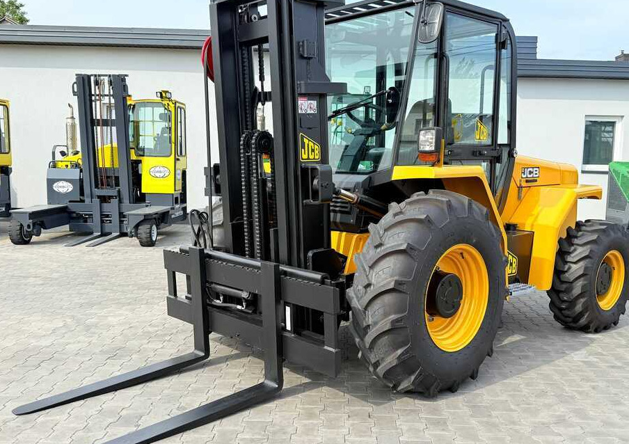 JCB 940 / DIESEL / TRIPLEX 4500MM / FORK POSITIONER / FORK SIDESHIFT / 4T / NEW TYRES / LIKE NEW - Навантажувач підвищеної прохідності: фото 1 JCB 940 / DIESEL / TRIPLEX 4500MM / FORK POSITIONER / FORK SIDESHIFT / 4T / NEW TYRES / LIKE NEW - Навантажувач підвищеної прохідності: фото 1