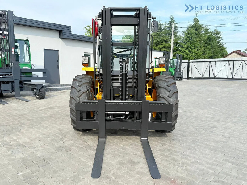 JCB 940 / DIESEL / TRIPLEX 4500MM / FORK POSITIONER / SIDE SHIFT / 4T / NEW TYRES / LIKE NEW 940 / DIESEL / TRIPLEX 4500MM / FORK PO - Навантажувач підвищеної прохідності: фото 4 JCB 940 / DIESEL / TRIPLEX 4500MM / FORK POSITIONER / SIDE SHIFT / 4T / NEW TYRES / LIKE NEW 940 / DIESEL / TRIPLEX 4500MM / FORK PO - Навантажувач підвищеної прохідності: фото 4