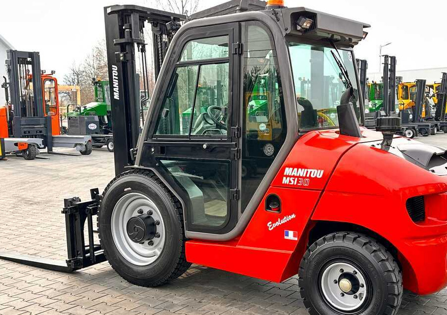 Manitou MSI30 / DIESEL / DUPLEX / 3400MM / CABIN / FORK POSITIONER / SIDE SHIFT / LIKE NEW - Навантажувач підвищеної прохідності: фото 4 Manitou MSI30 / DIESEL / DUPLEX / 3400MM / CABIN / FORK POSITIONER / SIDE SHIFT / LIKE NEW - Навантажувач підвищеної прохідності: фото 4