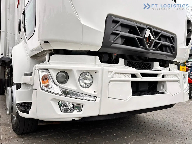 Renault Midlum 250 Renault D 250 / AUTOMATIC / 4X2 / 18 PALLETS / TAIL LIFT / SIDE BOARDS / curtainsider truck - Тентована вантажівка: фото 5 Renault Midlum 250 Renault D 250 / AUTOMATIC / 4X2 / 18 PALLETS / TAIL LIFT / SIDE BOARDS / curtainsider truck - Тентована вантажівка: фото 5