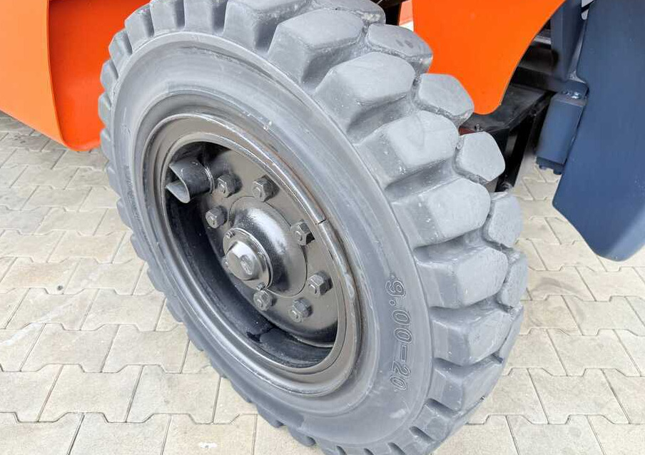 Toyota 60-5FD80 / DIESEL / DUPLEX - 4500MM / NEW TYRES / HEATED CABIN / 8 TON / UDT / EXCELLENT CONDITION - Дизельний навантажувач: фото 5 Toyota 60-5FD80 / DIESEL / DUPLEX - 4500MM / NEW TYRES / HEATED CABIN / 8 TON / UDT / EXCELLENT CONDITION - Дизельний навантажувач: фото 5
