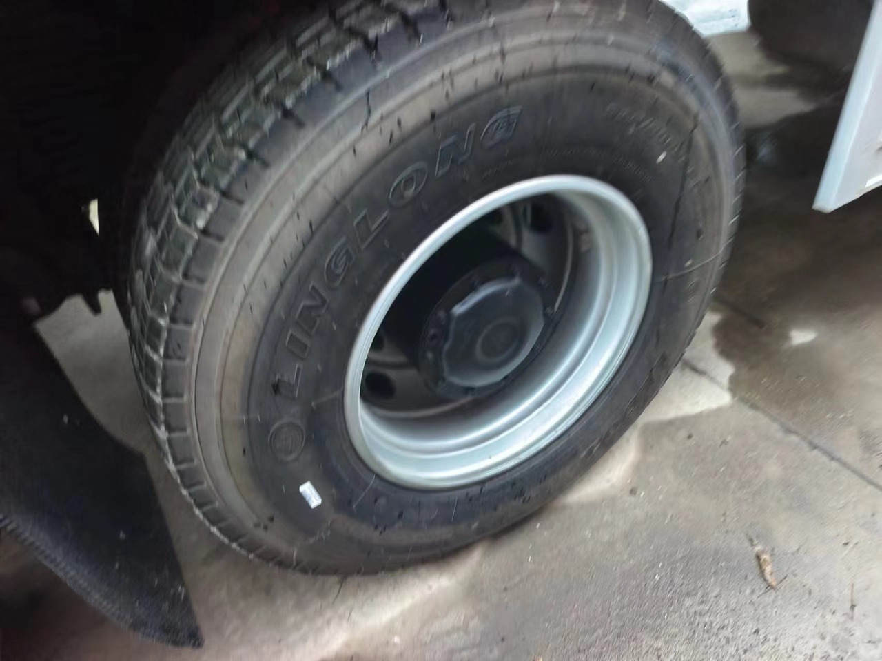 Auman Auman 6*4 dump truck - Самоскид вантажівка: фото 5 Auman Auman 6*4 dump truck - Самоскид вантажівка: фото 5