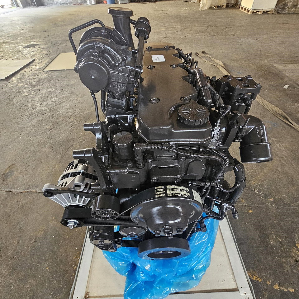 CUMMINS QSB6.7 - Двигун в категорії Екскаватори: фото 2 CUMMINS QSB6.7 - Двигун в категорії Екскаватори: фото 2