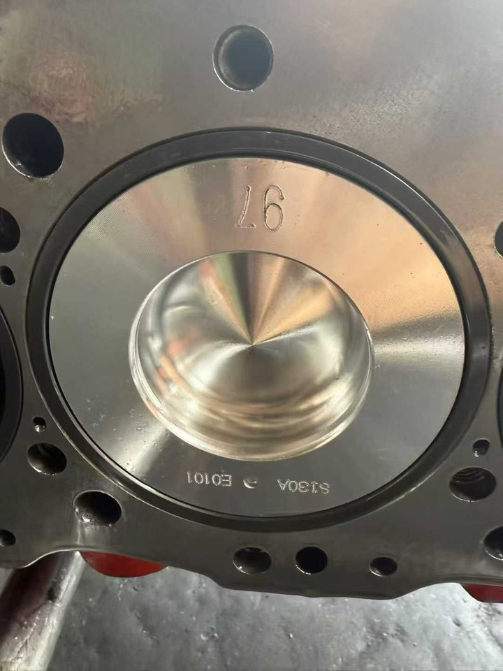 HINO J05E 11401-E0702 - Блок циліндрів в категорії Екскаватори: фото 4 HINO J05E 11401-E0702 - Блок циліндрів в категорії Екскаватори: фото 4