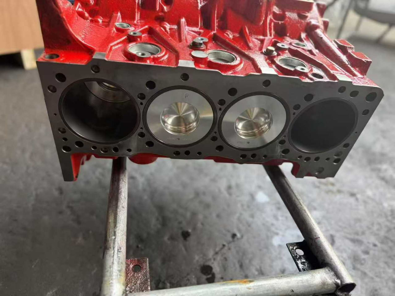 HINO J05E 11401-E0702 - Блок циліндрів в категорії Екскаватори: фото 3 HINO J05E 11401-E0702 - Блок циліндрів в категорії Екскаватори: фото 3