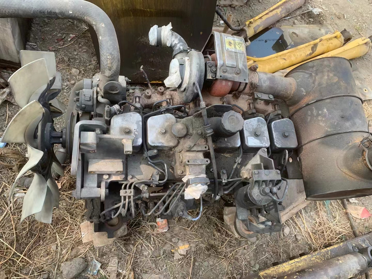 KOMATSU 6D102 - Двигун в категорії Екскаватори: фото 3 KOMATSU 6D102 - Двигун в категорії Екскаватори: фото 3