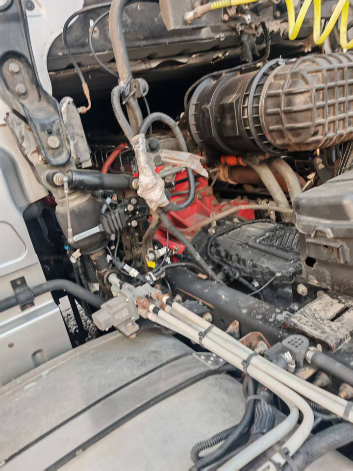 AUMAN 560HP - Тягач: фото 3 AUMAN 560HP - Тягач: фото 3