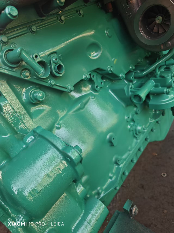 VOLVO D12D - Двигун в категорії Екскаватори: фото 3 VOLVO D12D - Двигун в категорії Екскаватори: фото 3