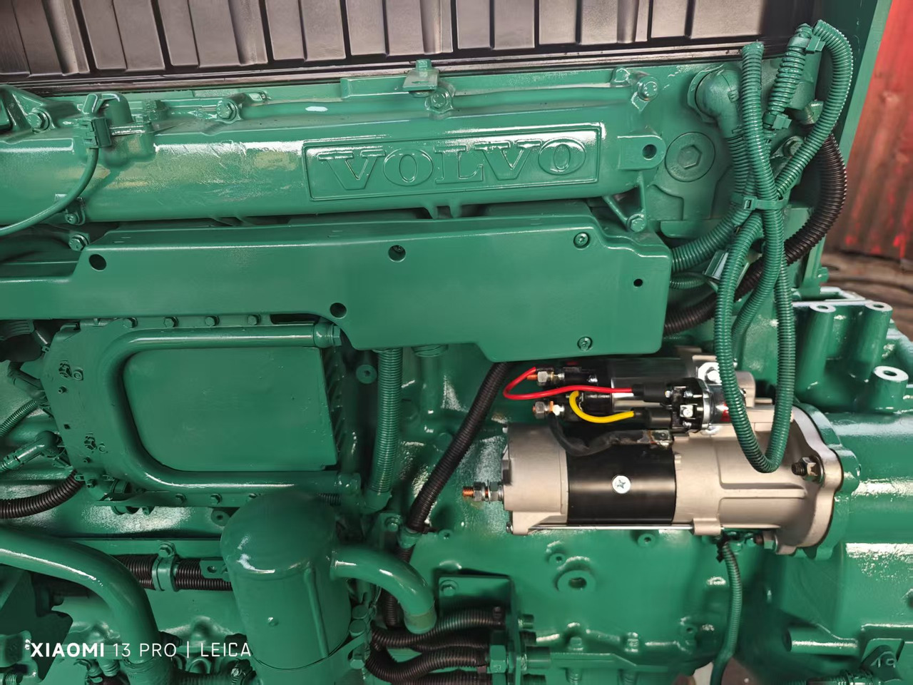 VOLVO D12D - Двигун в категорії Екскаватори: фото 4 VOLVO D12D - Двигун в категорії Екскаватори: фото 4