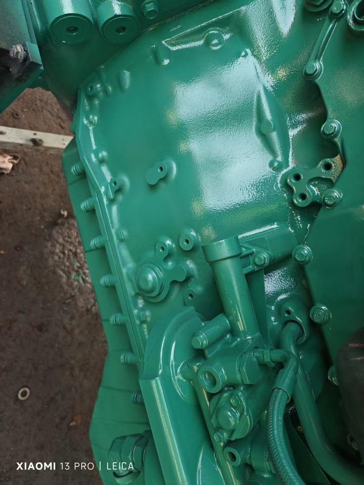 VOLVO D12D - Двигун в категорії Екскаватори: фото 2 VOLVO D12D - Двигун в категорії Екскаватори: фото 2