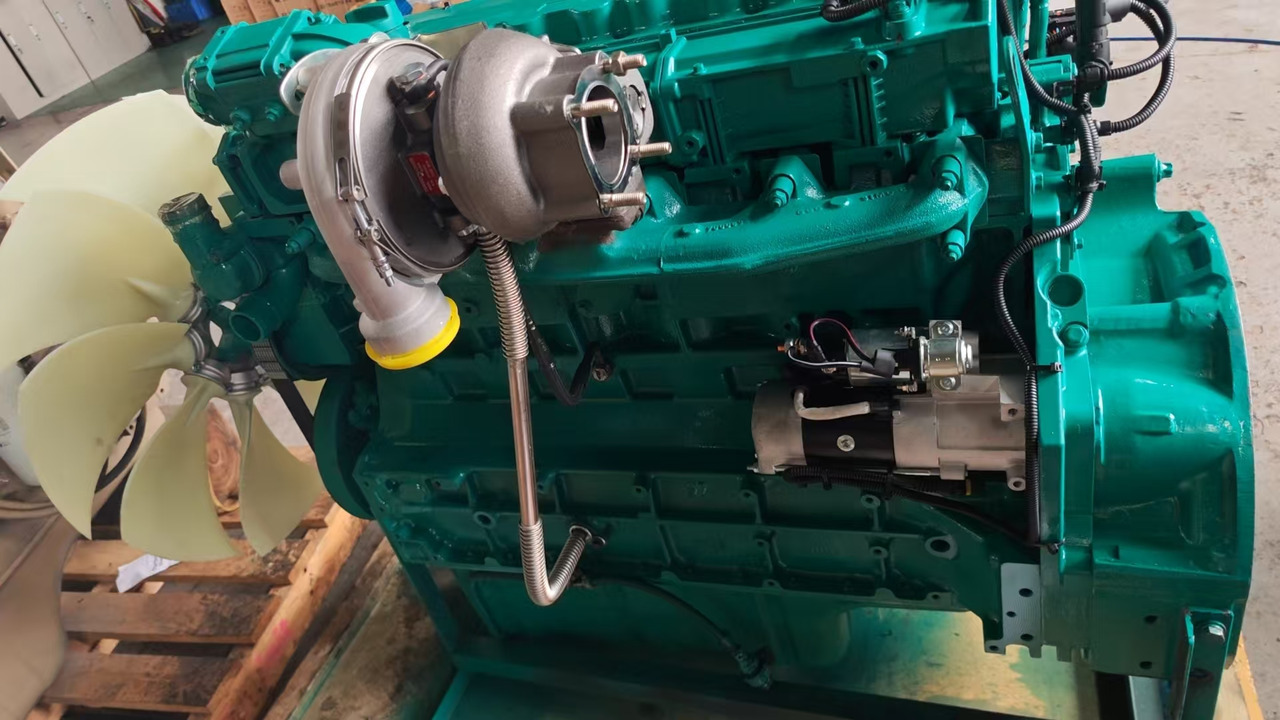 VOLVO D7E - Двигун в категорії Екскаватори: фото 3 VOLVO D7E - Двигун в категорії Екскаватори: фото 3