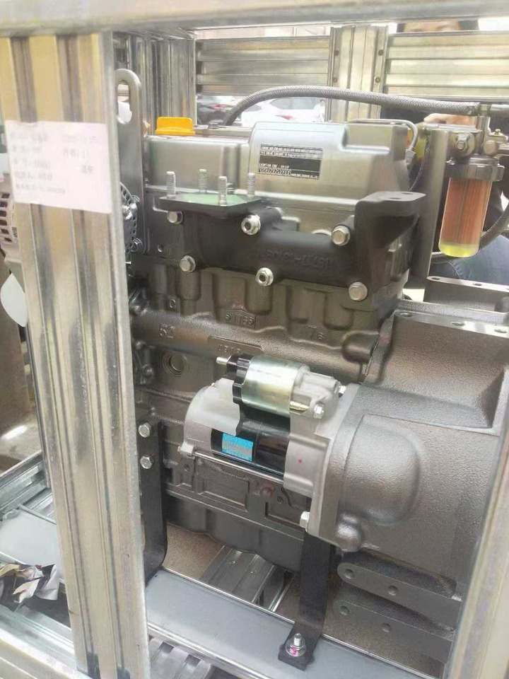 YANMAR 3TNV76 - Двигун в категорії Міні-екскаватори: фото 4 YANMAR 3TNV76 - Двигун в категорії Міні-екскаватори: фото 4