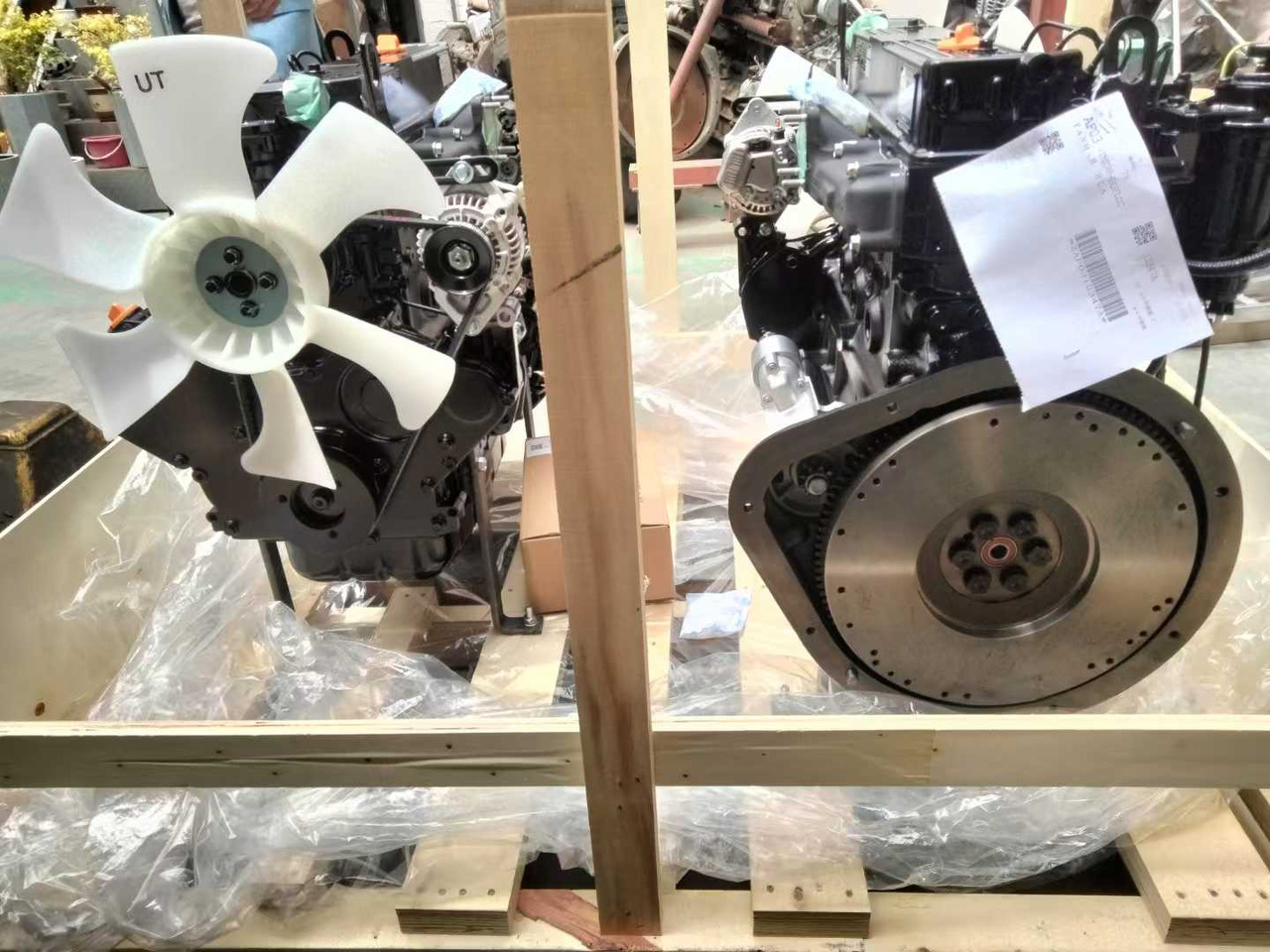 YANMAR 4TNE98 - Двигун в категорії Будівельна техніка: фото 5 YANMAR 4TNE98 - Двигун в категорії Будівельна техніка: фото 5