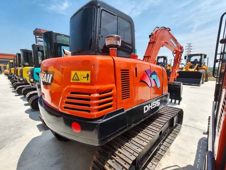90% New Mini Excavator Doosan DH55, 5-Ton Mini Used High Quality - Міні-екскаватор: фото 4 90% New Mini Excavator Doosan DH55, 5-Ton Mini Used High Quality - Міні-екскаватор: фото 4