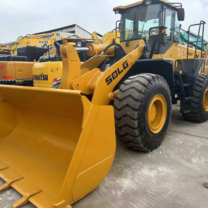 China Famous Brand SDLG Used SDLG 958L Wheel Loader Running Working Condition Low Price for Sale - Колісний навантажувач: фото 1 China Famous Brand SDLG Used SDLG 958L Wheel Loader Running Working Condition Low Price for Sale - Колісний навантажувач: фото 1