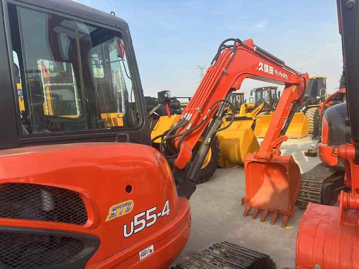 Excellent Quality Excavator Kubota Brand U55 USED Digger Kubota U55 in Stock U55 KX163 KX155 KX165 KX185 - Екскаватор: фото 5 Excellent Quality Excavator Kubota Brand U55 USED Digger Kubota U55 in Stock U55 KX163 KX155 KX165 KX185 - Екскаватор: фото 5