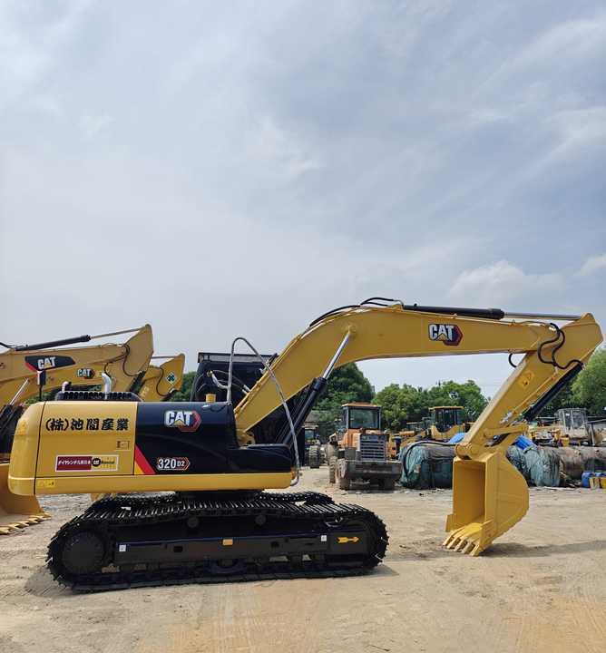Good Condition Used Cat Excavator 320D2 Caterpillar Second Hand Excavator 312D 315D 320d for Sale - Гусеничний екскаватор: фото 4 Good Condition Used Cat Excavator 320D2 Caterpillar Second Hand Excavator 312D 315D 320d for Sale - Гусеничний екскаватор: фото 4