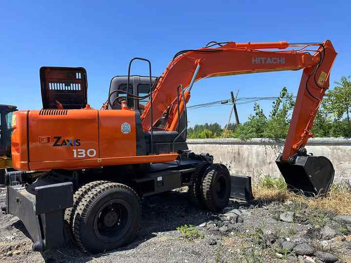 Hot Sale! Used Hitachi ZX130 Wheel Excavator |Excellent Condition| Best Price | Perfect for Construction & Road Projects - Екскаватор: фото 2 Hot Sale! Used Hitachi ZX130 Wheel Excavator |Excellent Condition| Best Price | Perfect for Construction & Road Projects - Екскаватор: фото 2