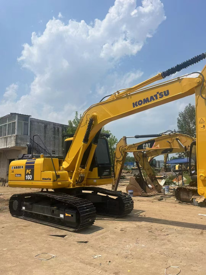 KOMATSU Used Second-hand Hotsale Excavator PC160 - Гусеничний екскаватор: фото 1 KOMATSU Used Second-hand Hotsale Excavator PC160 - Гусеничний екскаватор: фото 1