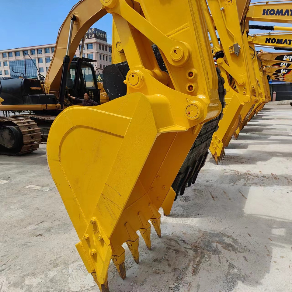 Komatsu PC 200 Used Excavator Hotsale Second hand - Гусеничний екскаватор: фото 2 Komatsu PC 200 Used Excavator Hotsale Second hand - Гусеничний екскаватор: фото 2