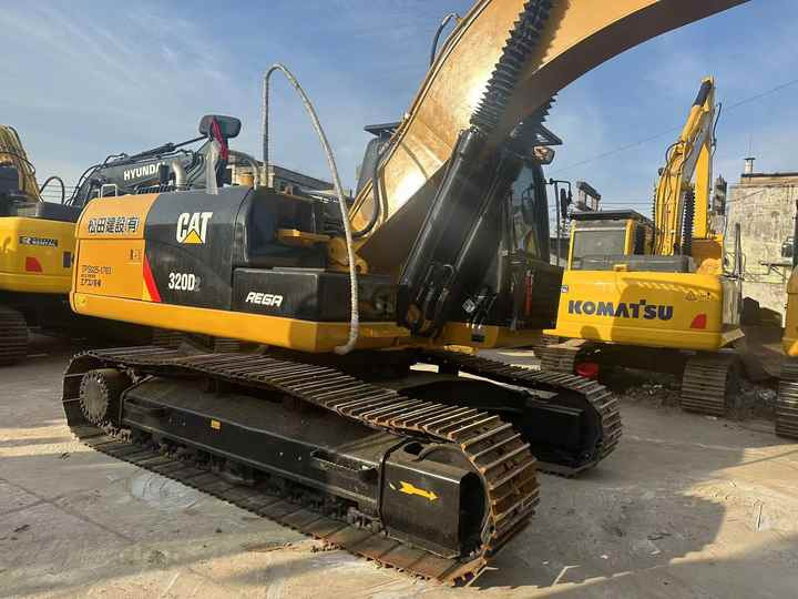 Second Hand Excavator 320D Used Low Price Caterpillar CAT 312D 315D 320D 325D in Good Condition - Гусеничний екскаватор: фото 4 Second Hand Excavator 320D Used Low Price Caterpillar CAT 312D 315D 320D 325D in Good Condition - Гусеничний екскаватор: фото 4