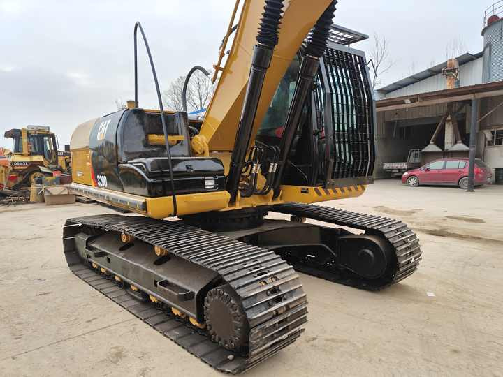 Second Hand Excavator 330D Used Low Price Caterpillar CAT 312D 315D 320D 325D in Good Condition - Гусеничний екскаватор: фото 3 Second Hand Excavator 330D Used Low Price Caterpillar CAT 312D 315D 320D 325D in Good Condition - Гусеничний екскаватор: фото 3