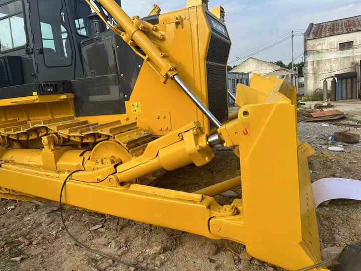 Used China Brand Shantui Sd32 Bulldozer in Stock High Quality Shantui Sd16 22 32 Bulldozer for Sale - Бульдозер: фото 3 Used China Brand Shantui Sd32 Bulldozer in Stock High Quality Shantui Sd16 22 32 Bulldozer for Sale - Бульдозер: фото 3