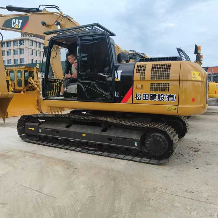 Used Digger CAT 323 Construction Machinery Construction Digger Used CAT 323 Cheap Excavator - Гусеничний екскаватор: фото 2 Used Digger CAT 323 Construction Machinery Construction Digger Used CAT 323 Cheap Excavator - Гусеничний екскаватор: фото 2