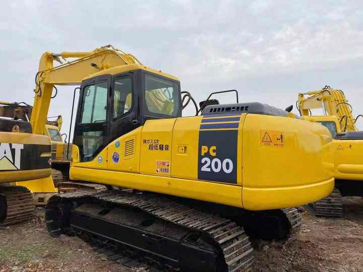 Used Good Quality Japan Original PC200-7 in Good Condition PC200-7 Komatsu - Гусеничний екскаватор: фото 2 Used Good Quality Japan Original PC200-7 in Good Condition PC200-7 Komatsu - Гусеничний екскаватор: фото 2