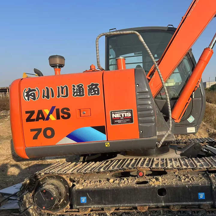 Used HITACHI ZX70 Model Mini Excavator Second Hand Machine Popular Brand Japan Hitachi Hydraulic Machinery - Екскаватор: фото 1 Used HITACHI ZX70 Model Mini Excavator Second Hand Machine Popular Brand Japan Hitachi Hydraulic Machinery - Екскаватор: фото 1