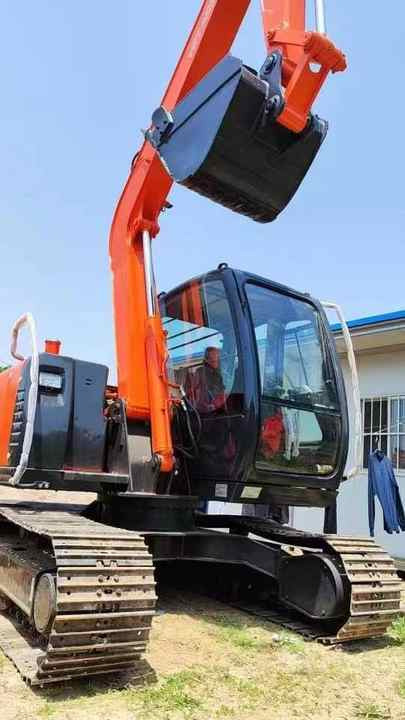 Used Hitachi Excavator ZX70 7ton Japan Import Second Hand Small Crawler ZX70 Excavator for Sale - Гусеничний екскаватор: фото 2 Used Hitachi Excavator ZX70 7ton Japan Import Second Hand Small Crawler ZX70 Excavator for Sale - Гусеничний екскаватор: фото 2