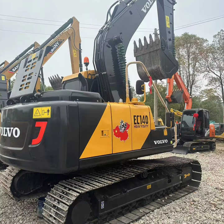 Used Original Volvo EC140 Excavator on Sale - Гусеничний екскаватор: фото 1 Used Original Volvo EC140 Excavator on Sale - Гусеничний екскаватор: фото 1