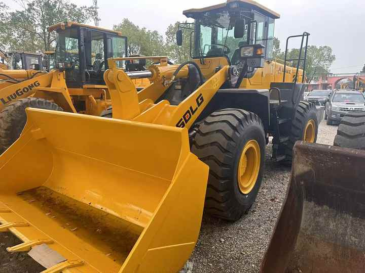 Used Road Construction Equipment SDLG LG956L Wheel Loader Second Hand SDLG 936 LG 953 LG958F 956L for Sale - Колісний навантажувач: фото 3 Used Road Construction Equipment SDLG LG956L Wheel Loader Second Hand SDLG 936 LG 953 LG958F 956L for Sale - Колісний навантажувач: фото 3
