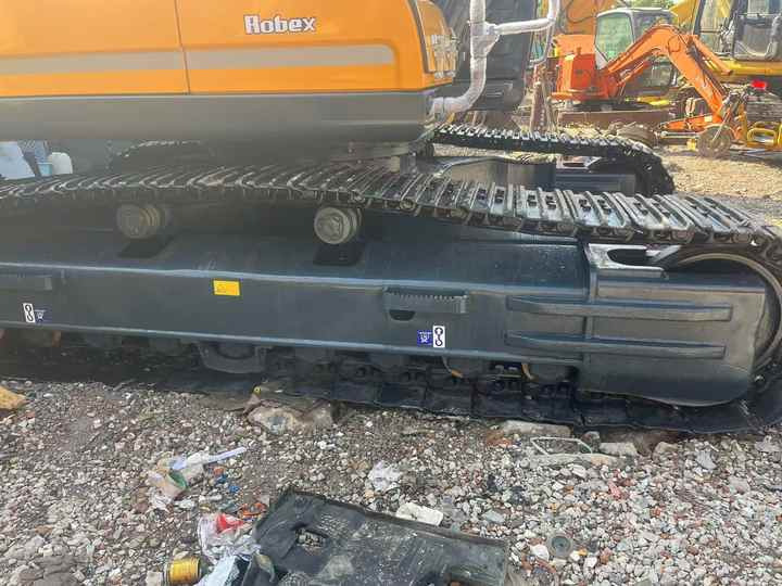 Used hyundai 305-9 30tons Excavator in Stock for Sale Hyundai 210-9 215-9 220-9 225-9 Excavator for Sale - Екскаватор: фото 4 Used hyundai 305-9 30tons Excavator in Stock for Sale Hyundai 210-9 215-9 220-9 225-9 Excavator for Sale - Екскаватор: фото 4