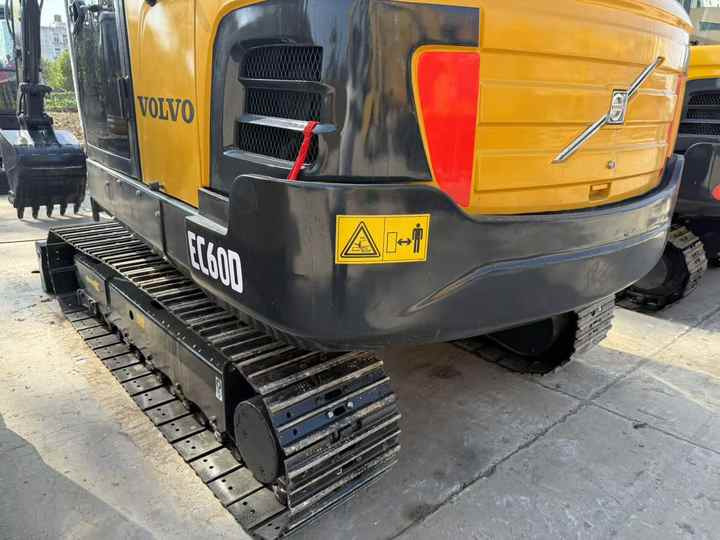 Used volvo Ec60 Mini 6tons Excavator in Stock for Sale - Екскаватор: фото 4 Used volvo Ec60 Mini 6tons Excavator in Stock for Sale - Екскаватор: фото 4