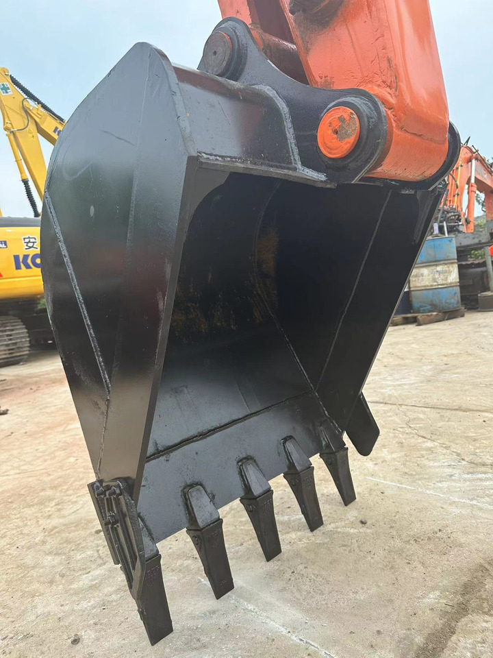 Second-hand excavator HITACHI ZX70 mini - Екскаватор: фото 3 Second-hand excavator HITACHI ZX70 mini - Екскаватор: фото 3