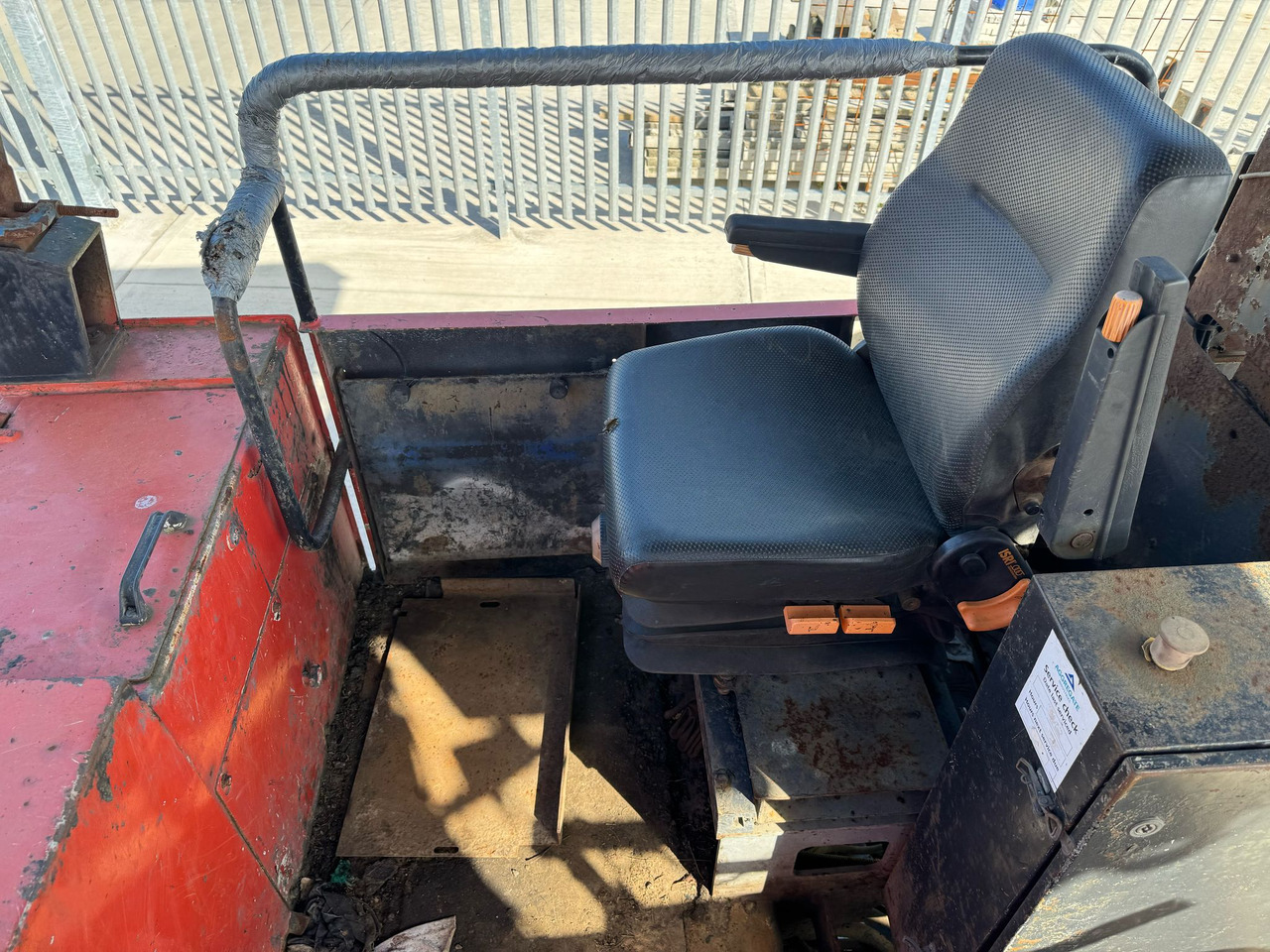 Асфальтоукладач ABG TITAN 326: фото 16