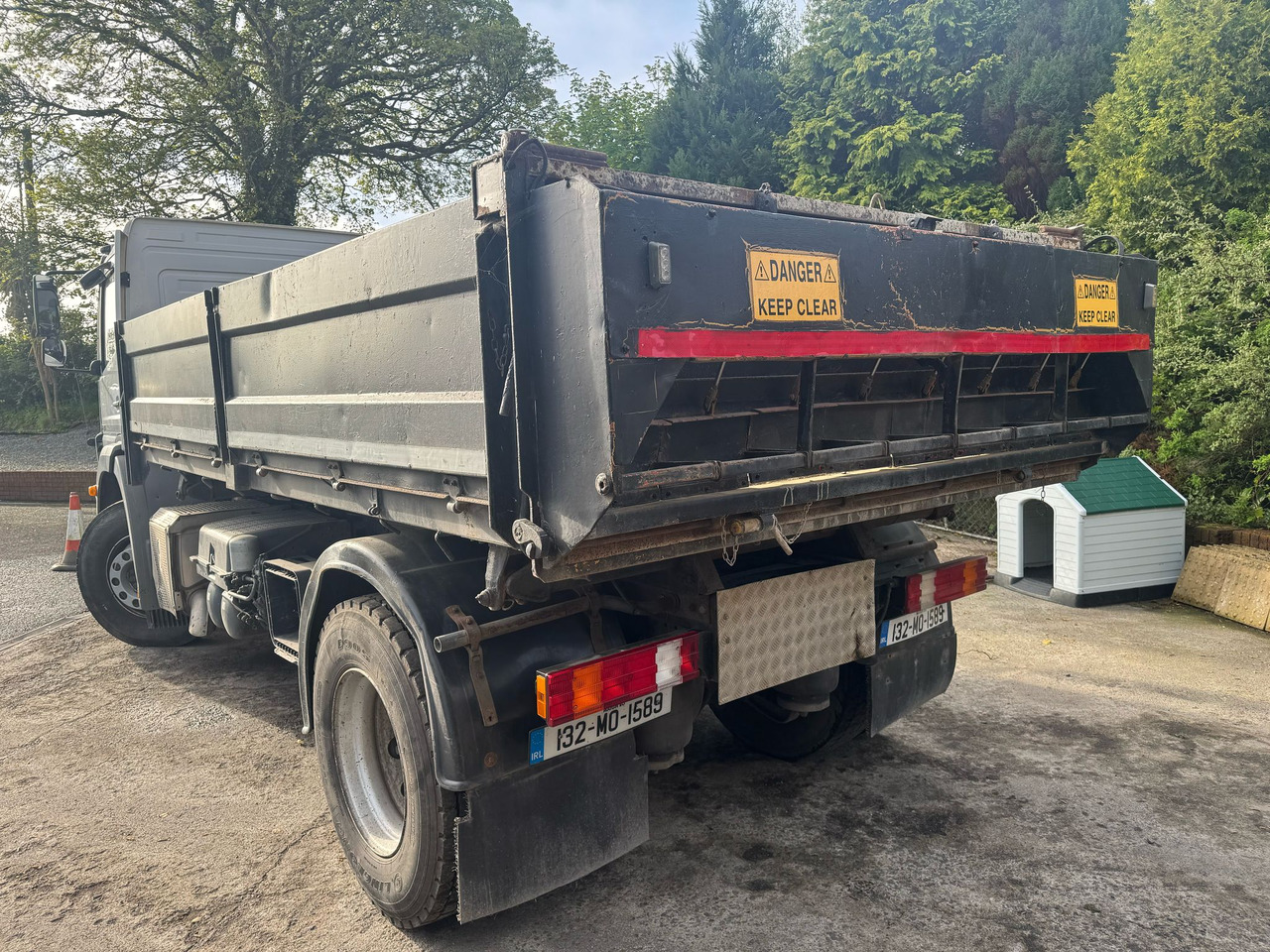 MERCEDES-BENZ Axor 1823 - Самоскид вантажівка: фото 2 MERCEDES-BENZ Axor 1823 - Самоскид вантажівка: фото 2